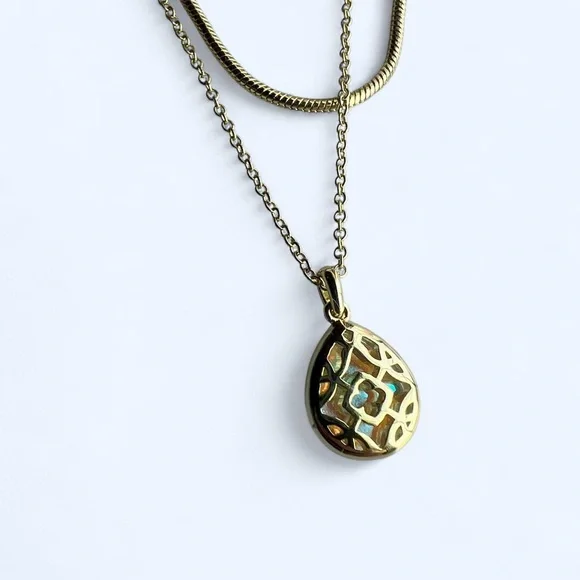 Kendra Scott Double Layered Gold Chain Necklace with Iridescent Pendant - Picture 3 of 8